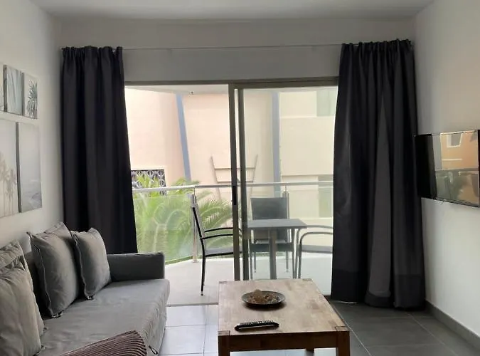 Enjoy Canteras Apartmán *